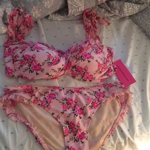 Beautiful rose and ruffle Betsey Johnson bikini